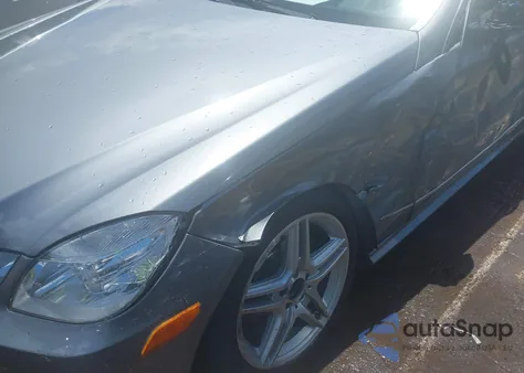 2013 Mercedes-Benz E 350 z USA, uszkodzony, nr VIN WDDHF5KB8DA701517